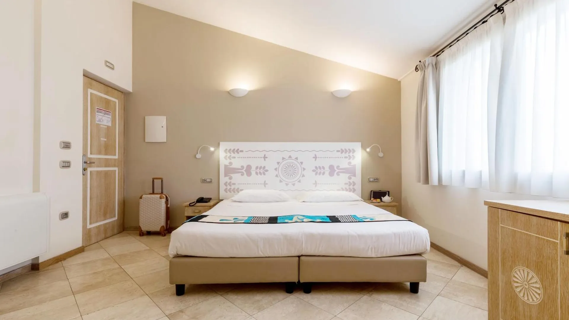 Hotel Domomea Alghero 4*,  Italien